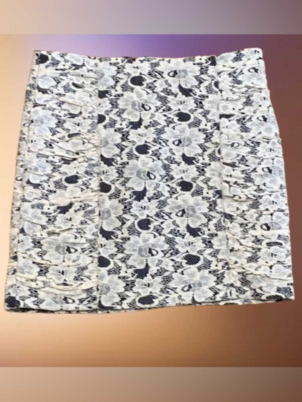 Forever21 Floral Lace Cream Skirt L